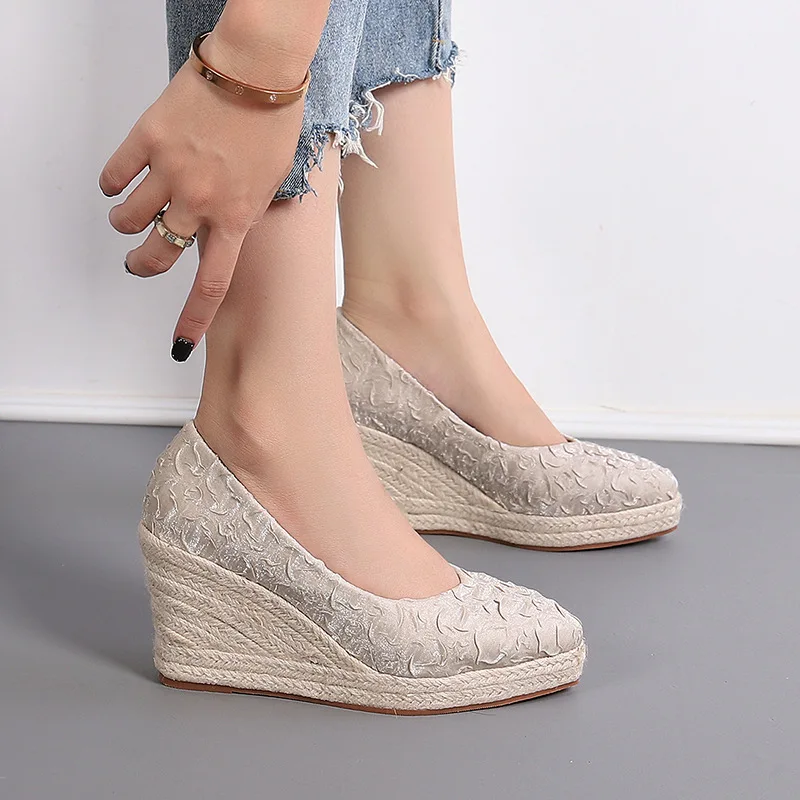 Espadrille Slip On - Sapatos de Salto Alto com Plataforma
